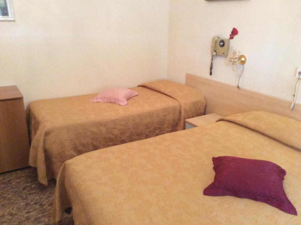 B&B Solana นอลี ภายนอก รูปภาพ